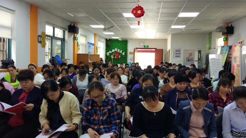 在众多月子中心品牌中，脱颖而出需要具备以下特点：